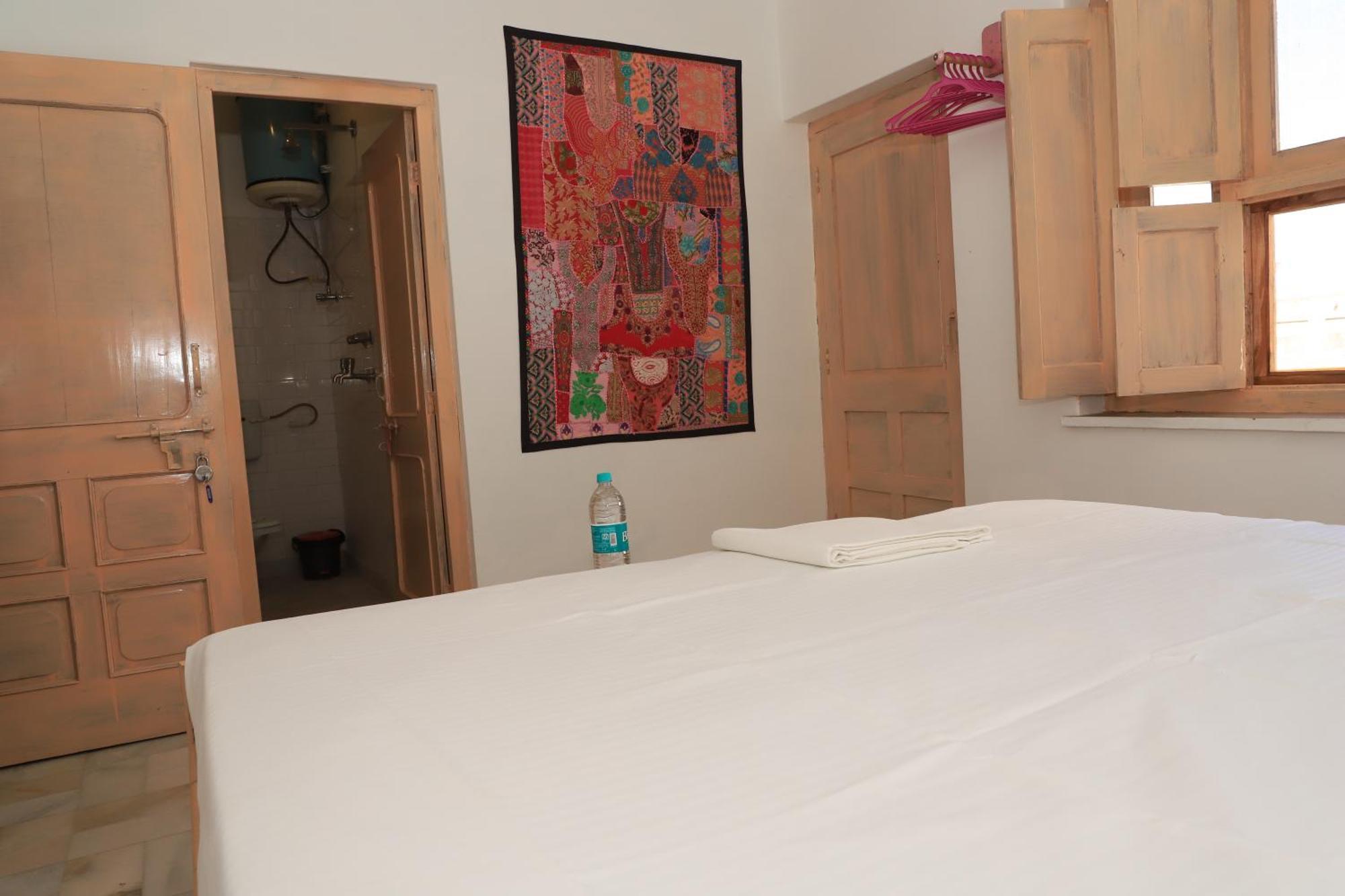The Brahma Space Pushkar Zimmer foto