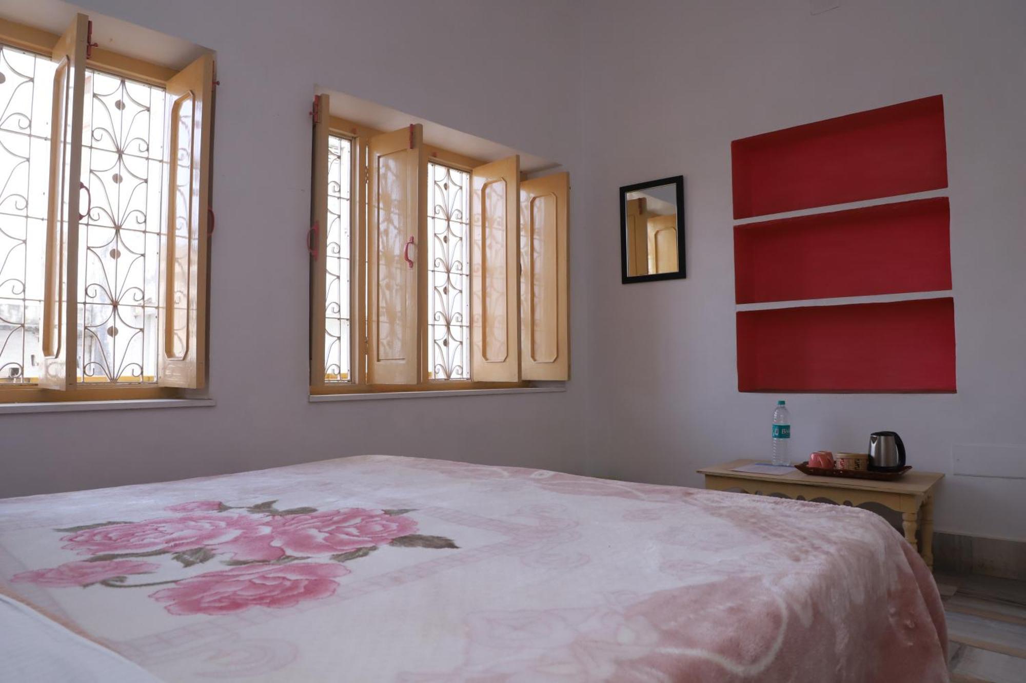 The Brahma Space Pushkar Zimmer foto