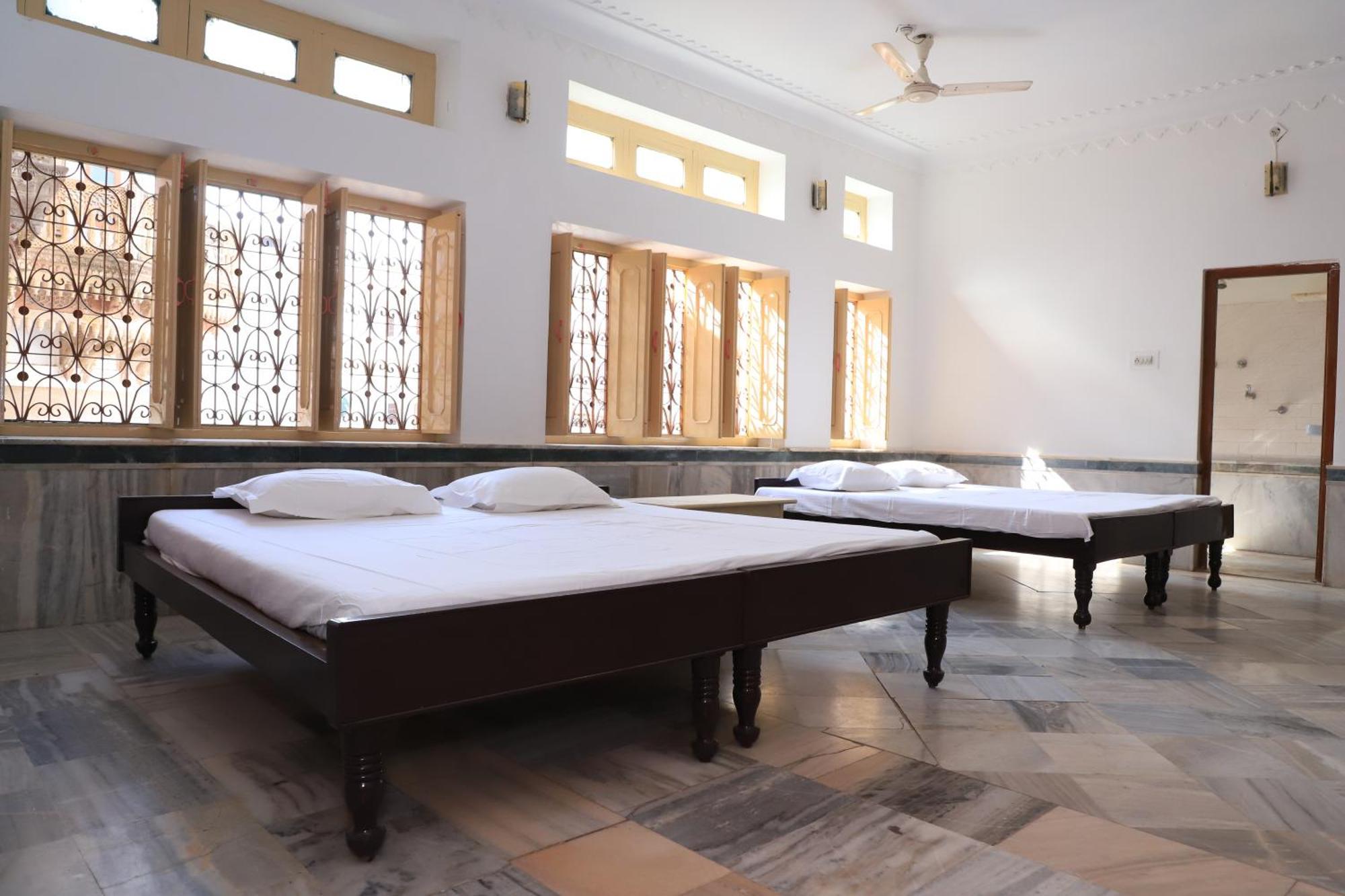 The Brahma Space Pushkar Zimmer foto